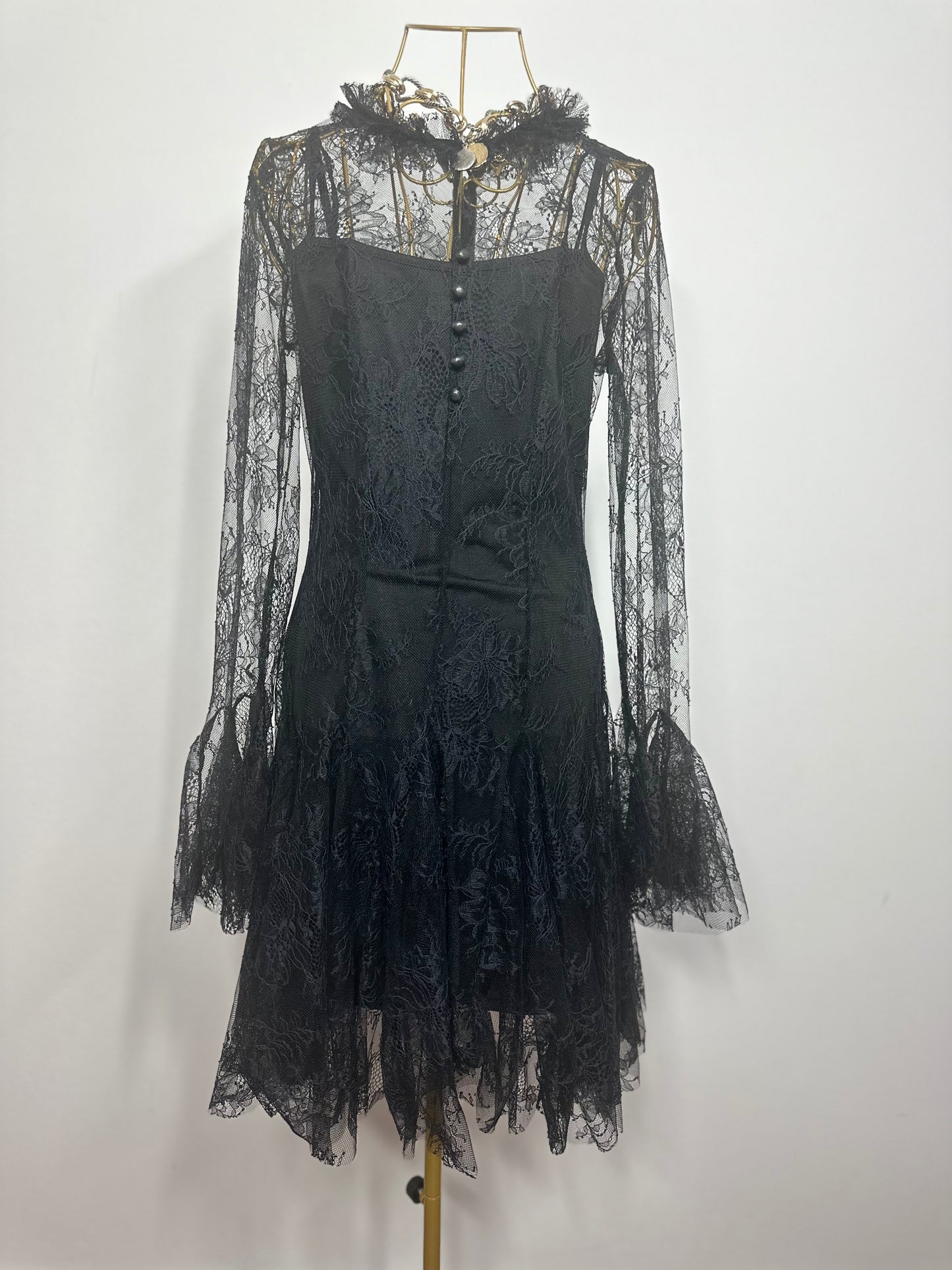 ROCHIE DANTELA ALMA