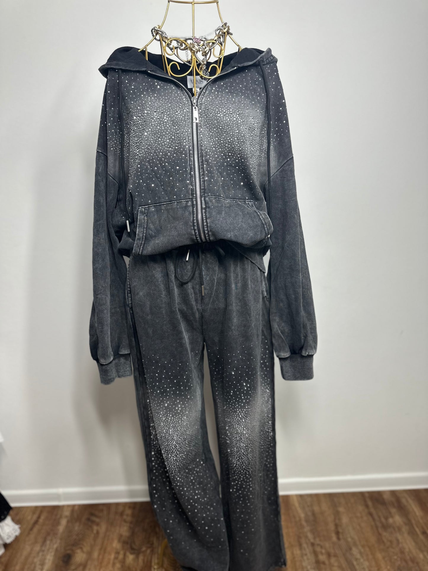 TRENING CU GLITTER CALIENTE