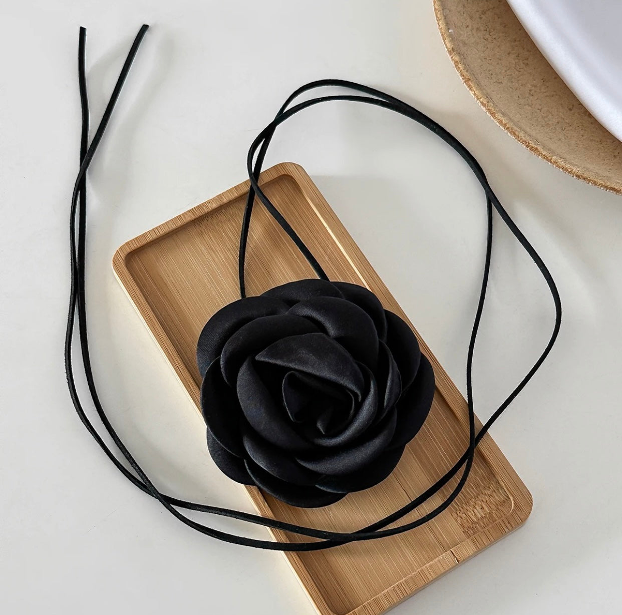 CHOKET FLORAL