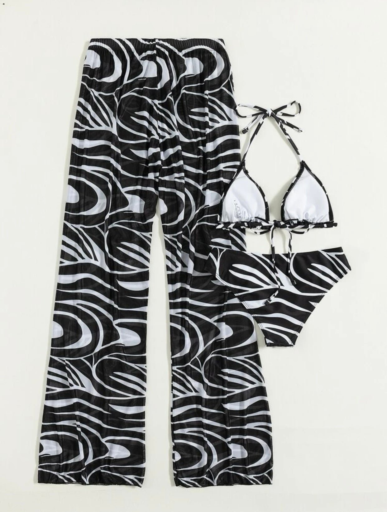 COSTUM DE BAIE DIN 3 PIESE SIMILAN