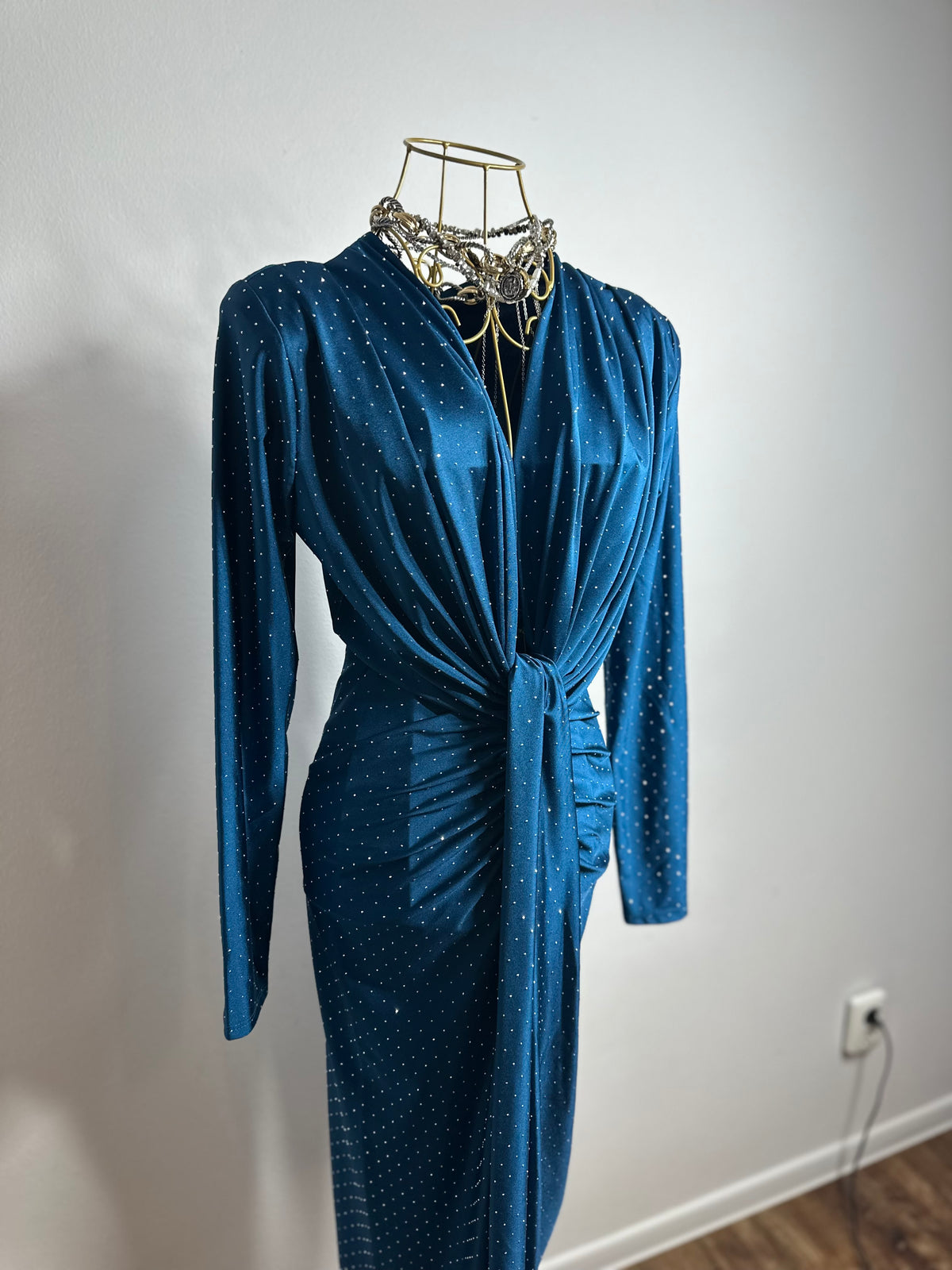 ROCHIE ISABELL GLITTER CU MÂNECǍ