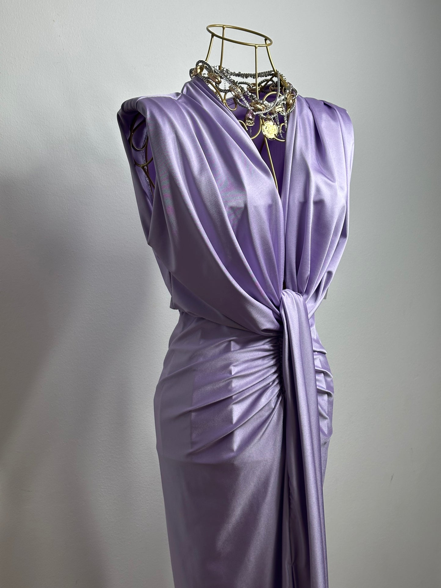 ROCHIE LUANA