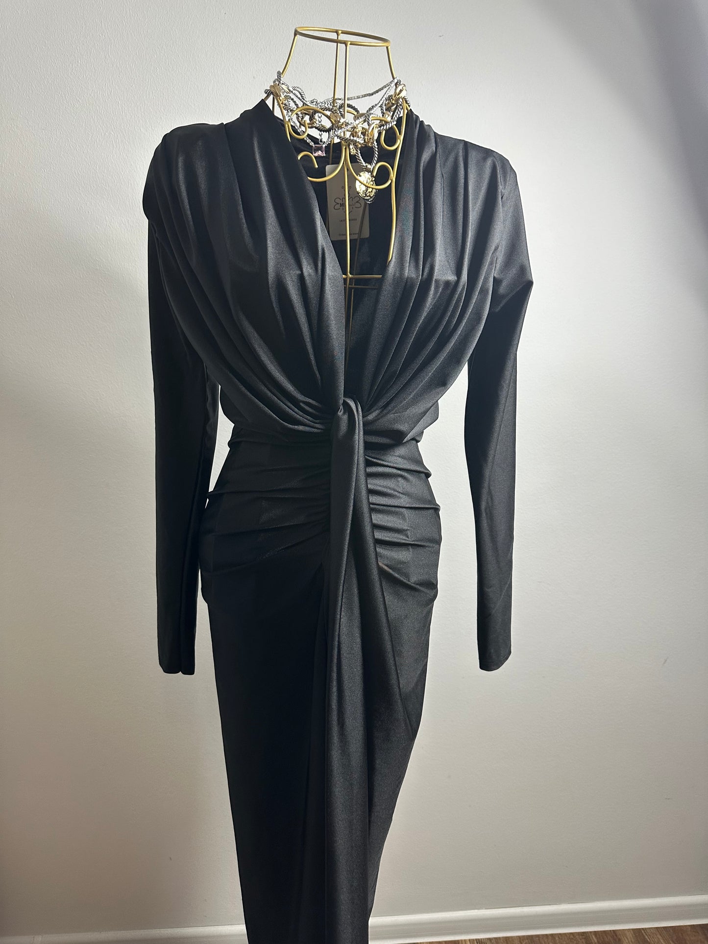 ROCHIE ISABELL CU MÂNECǍ