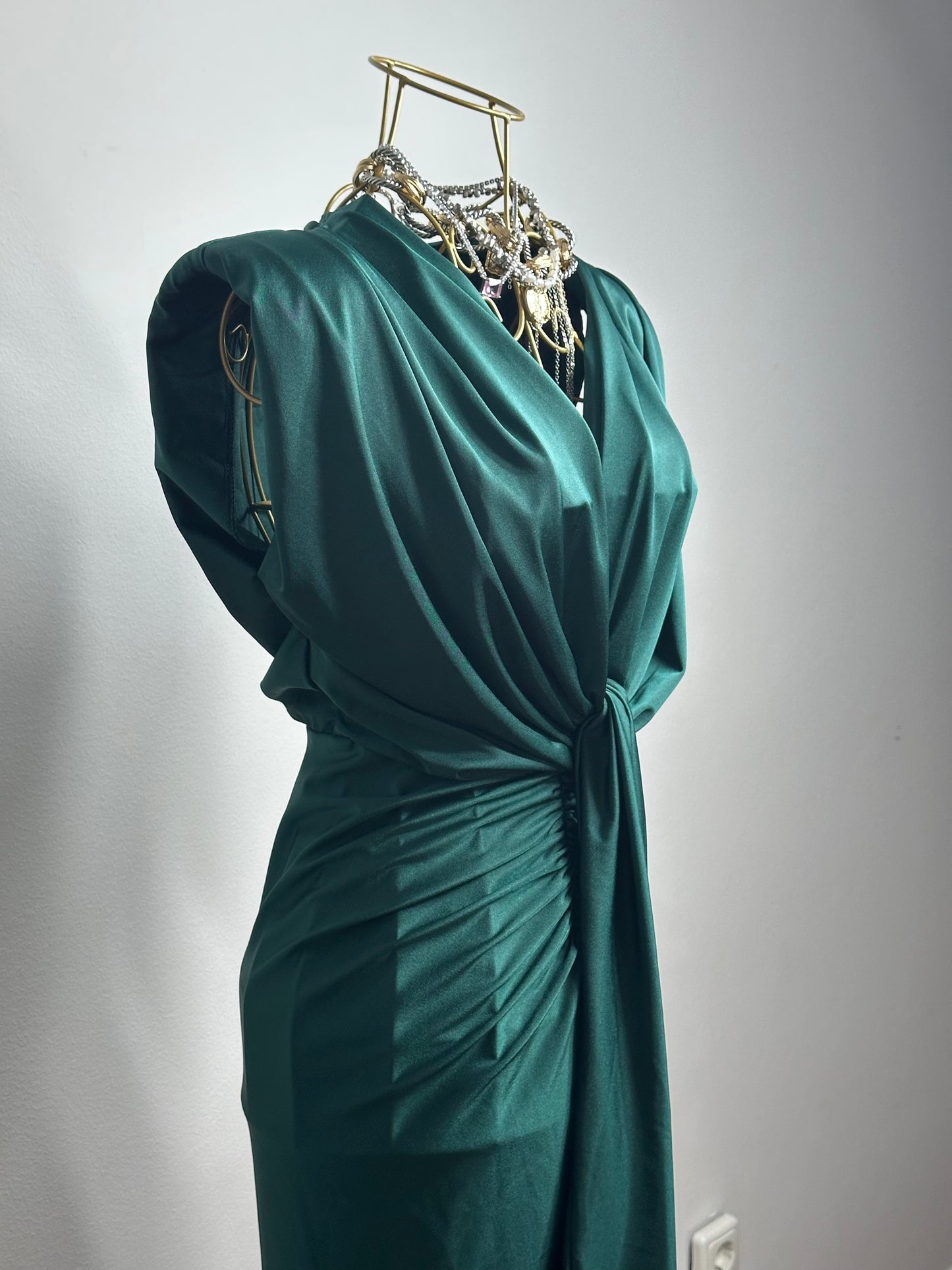 ROCHIE LUANA