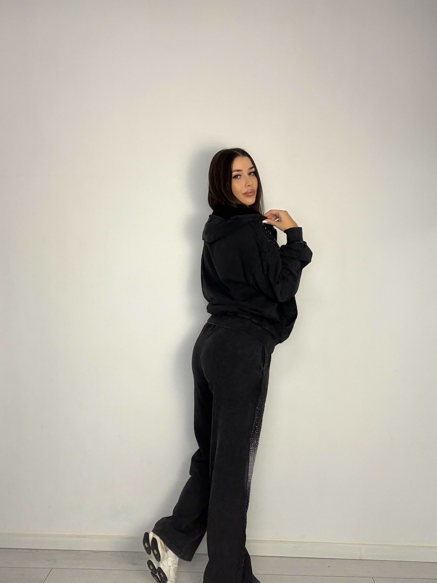 TRENING CU GLITTER CALIENTE