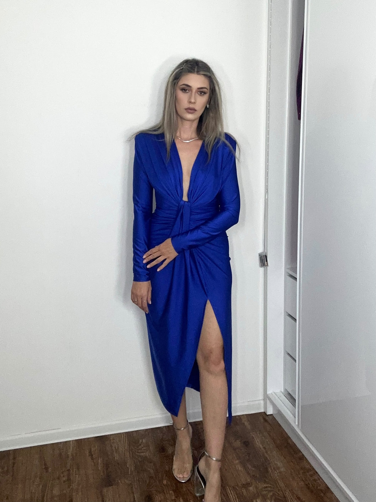 ROCHIE ISABELL CU MÂNECǍ