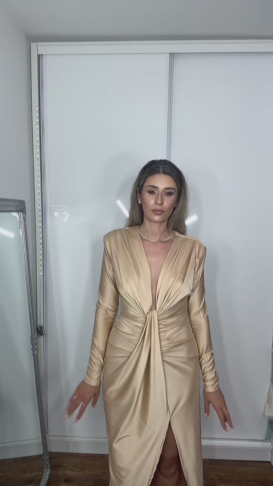 ROCHIE ISABELL CU MÂNECǍ